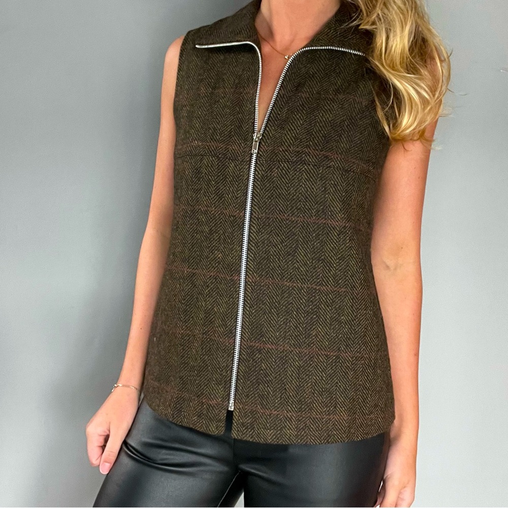Vintage Harve Bernard by Benard Holtzman 100% Wool Zip Up Plaid Vest